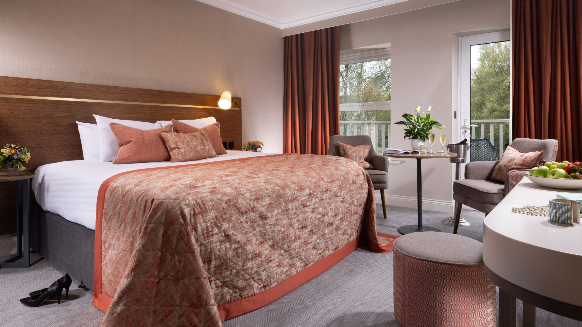 Website banners www.tulfarrishotel.com